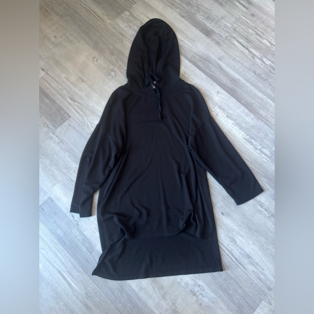 Republic 1/4 Sleeve Lightweight Hoodie